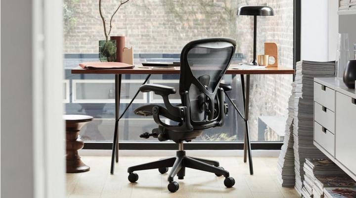 The Role of Doctors in Recommending Ergonomic Chairs